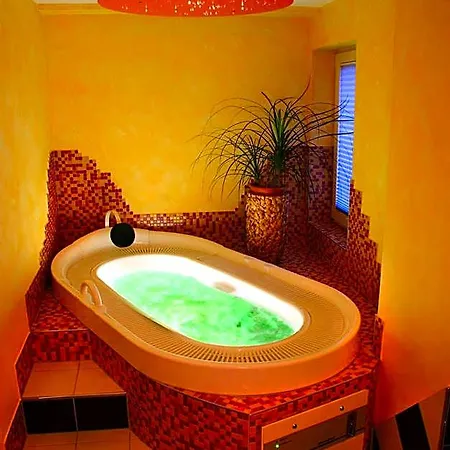 Elegant Hotel