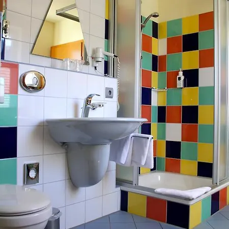 ホテル Elegant 3*